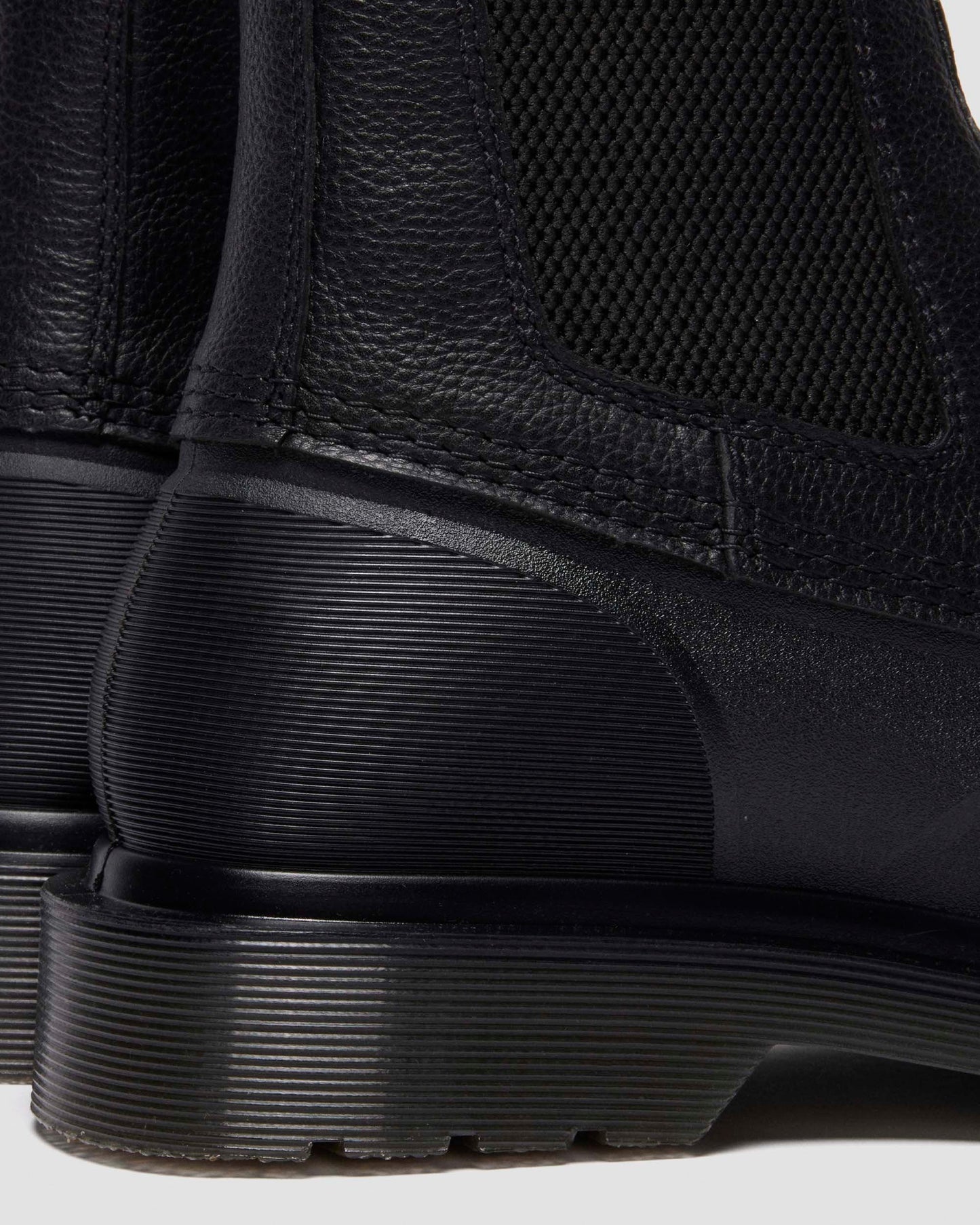 2976 Sub Leather Chelsea Boots