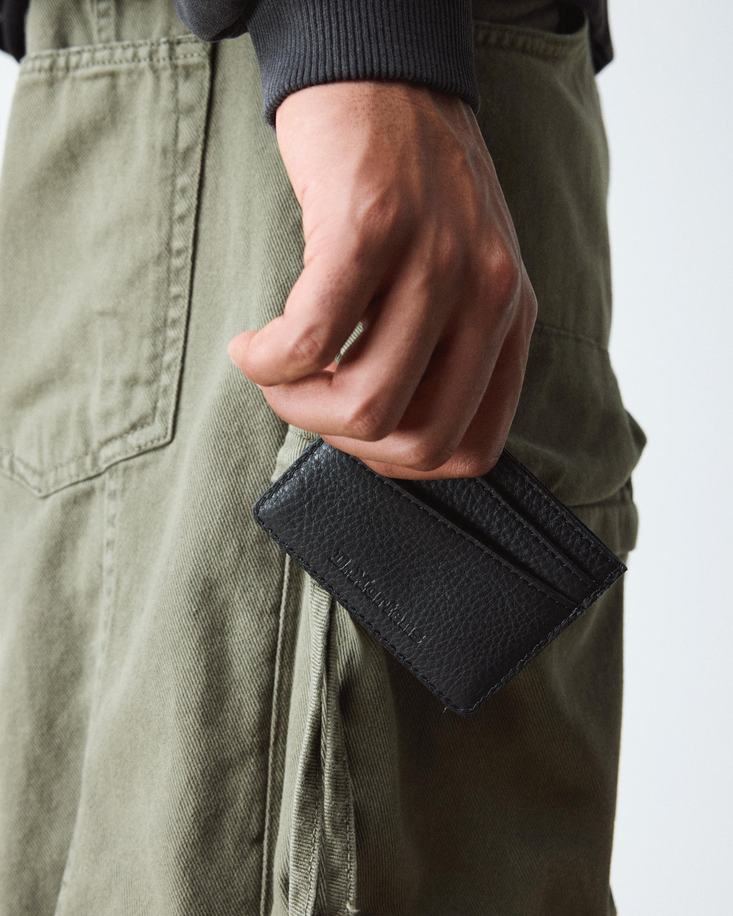 Ambassador Leather Card Holder